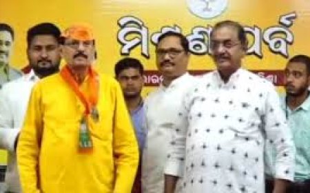 ବିଜେପିରେ ମିଶିଲେ ଅଜୟ ନାୟକ