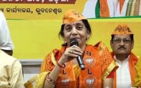 ଶଙ୍ଖ ଛାଡ଼ିଲେ , ପଦ୍ମ ଧରିଲେ : ଜ୍ୟୋତି ପାଣିଗ୍ରାହୀ