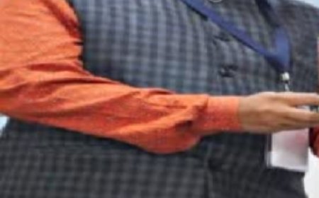 ଗେଷ୍ଟ ହାଉସରୁ ଶିଳ୍ପପତିଙ୍କ ଗଳିତ ମୃତଦେହ ଉଦ୍ଧାର