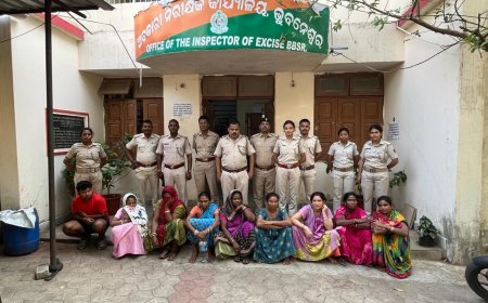 ସାଲିଆସାହିର ବିଭିନ୍ନ ବସ୍ତିରେ ଅବକାରୀ ଚଢ଼ାଉ