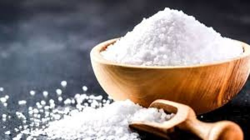 ହାତରୁ ଲୁଣ ପଡ଼ିଗଲେ ହୋଇଥାଏ ଏହି କ୍ଷତି