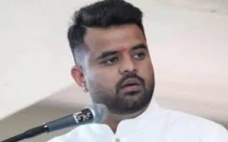 ପ୍ରଜ୍ଜ୍ୱଳଙ୍କ ବିରୋଧରେ  ଏସ୍‌ଆଇଟିର  ଲୁକ୍‌ ଆଉଟ୍‌ ନୋଟିସ୍‌ ଜାରି