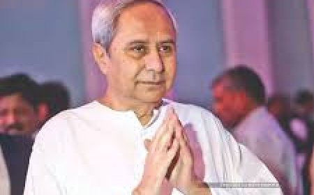 ବିଶାଳ ଜନସମୁଦ୍ର ମଧ୍ୟରେ ନବରଙ୍ଗପୁରରେ  ମୁଖ୍ୟମନ୍ତ୍ରୀଙ୍କ ନିରାଡମ୍ବର ପ୍ରଚାର, ଜିତିଲେ ହୃଦୟ