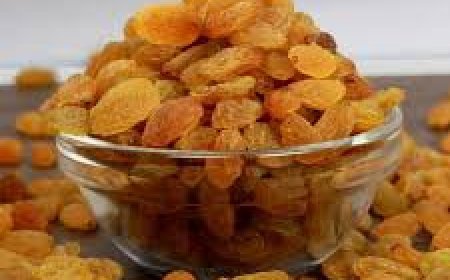 କିସମିସ୍ ପାଣିର କି ଉପକାରୀ ଓ ଅପକାରୀ ଗୁଣ ରହିଛି,ଜାଣନ୍ତୁ