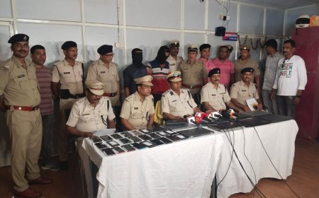 ଜିଆରପି ଜାଲରେ ୨ ଲୁଟେରା ; ୨୫ ମୋବାଇଲ ଓ ୯ ଲାପଟପ୍ ଜବତ