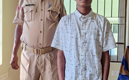 ବିଶ୍ରାମ ବେଳେ କଣ୍ଡକ୍ଟରଙ୍କ ମୋବାଇଲ ଚୋରି ; ଚୋର ଗିରଫ