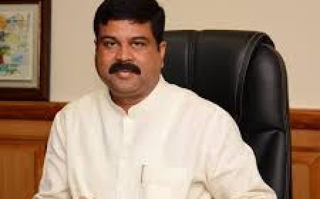 ଧର୍ମେନ୍ଦ୍ର କହିଲେ କାହାକୁ ଭୋଟ୍‌  ଦେଲେ