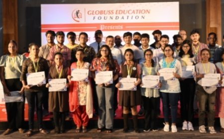 ଗ୍ଲୋବସ ଏଜୁକେସନର କର୍ମଶାଳା ; ମେଧାବୀ ଛାତ୍ରୀଛାତ୍ରୀ ହେଲେ ପୁରସ୍କୃତ