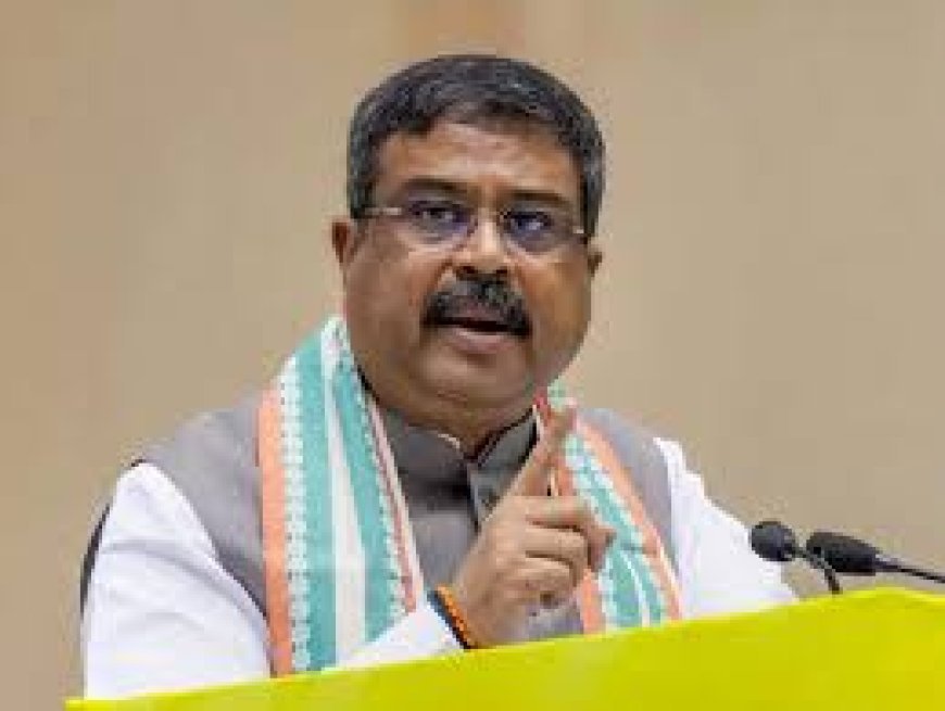 ହଁ, ମୁଁ ଦାଦନ, ମୁଁ ରାଜମିସ୍ତ୍ରୀ : ଧର୍ମେନ୍ଦ୍ର