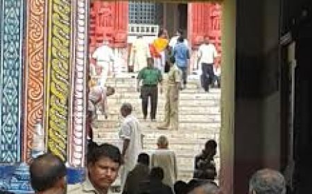 କିମ୍ବଦନ୍ତୀରେ ବାଇଶି ପାହାଚ 