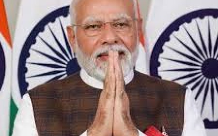 ତୃତୀୟ ଥର ପ୍ରଧାନମନ୍ତ୍ରୀ ଭାବେ ଶପଥ ନେବା ପୂର୍ବରୁ ଆଡଭାନୀଙ୍କ ଆଶୀର୍ବାଦ ନେଲେ ମୋଦି