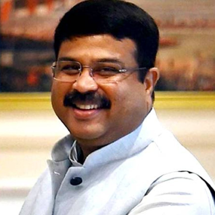 ରଜ ଶୁଭେଚ୍ଛା ଜଣାଇଲେ ଧର୍ମେନ୍ଦ୍ର