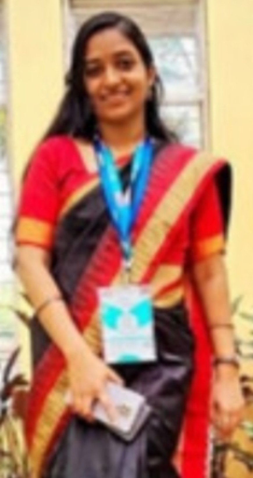 କଲେଜ ଛାତରୁ ପଡ଼ି ଅଧ୍ୟାପିକାଙ୍କ ମୃତୁ୍ୟ ; ହତ୍ୟା ଅଭିଯୋଗ ଆଣିଲେ ପରିବାର