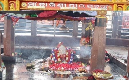 ନିଜ ଜିଭକୁ ନିଜେ  ବ୍ଲେଡ୍ ରେ କାଟିଦେଲେ