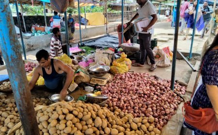 ଖାଦ୍ୟ ଯୋଗାଣ ଓ ଖାଉଟି କଲ୍ୟାଣ ଏବଂ ବୈଧ ମାପ ଓ ଓଜନ ବିଭାଗ ପକ୍ଷରୁ ଭୁବନେଶ୍ୱରର ବିଭିନ୍ନ ସ୍ଥାନରେ ଚଢ଼ାଉ 