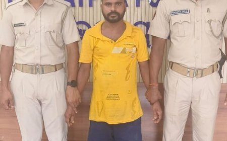 ଗ୍ରାହକଙ୍କୁ ବନ୍ଧୁକ ଦେଖାଇ ଧମକ ; ମାଲିକ ଗିରଫ