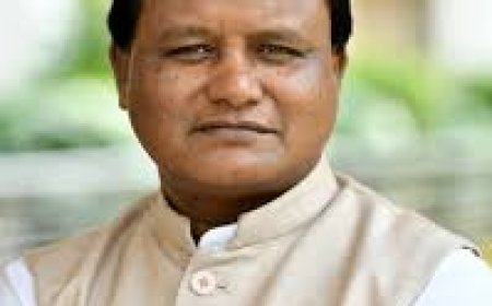 ୫ ବର୍ଷରେ ଅଢେଇ ଲକ୍ଷ କୋଟି ପୁଞ୍ଜି ଆକର୍ଷିତ କରିବାର ଲକ୍ଷ୍ୟ: ମୁଖ୍ୟମନ୍ତ୍ରୀ