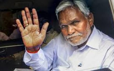 ବିଜେପିରେ ସାମିଲ ହେବେ ଚମ୍ପାଇ ସୋରେନ, ସୂଚନା ଦେଲେ ହିମନ୍ତ ବିଶ୍ୱ ଶର୍ମା