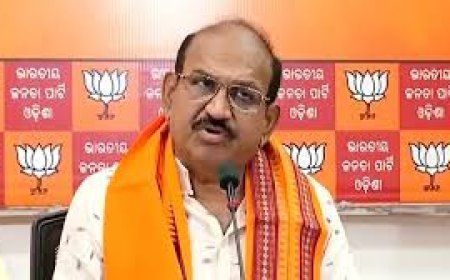 ସମ୍ବିଧାନକୁ ଆମେ ବଞ୍ଚାଉଛୁ  କିନ୍ତୁ କଂଗ୍ରେସ ସମ୍ବିଧାନକୁ ଧର୍ଷଣ କରିଥିଲା : ଜୟନାରାୟଣ