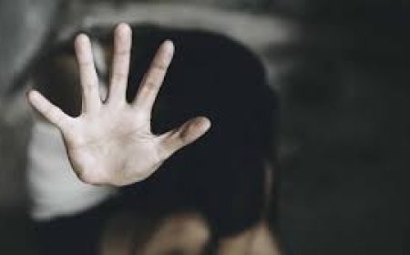 ୭ ମାସ ଧରି ୭ ଯୁବକ   ଯୁବତୀଙ୍କୁ ଛାତକୁ ଟେକି ନେଇ କରୁଥିଲେ ଗଣବଳାତ୍କାର