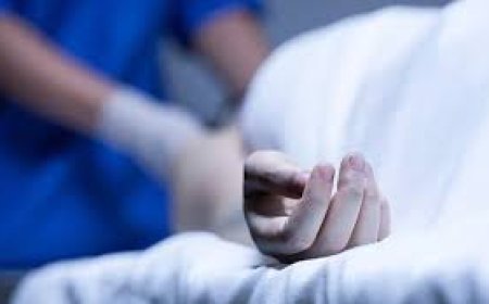 ହତ୍ୟାକୁ ନେଇ ଆନ୍ଦୋଳନରେ  ଡାକ୍ତର:  ହସ୍ପିଟାଲରେ ଯାଉଛି ରୋଗୀଙ୍କ ଜୀବନ