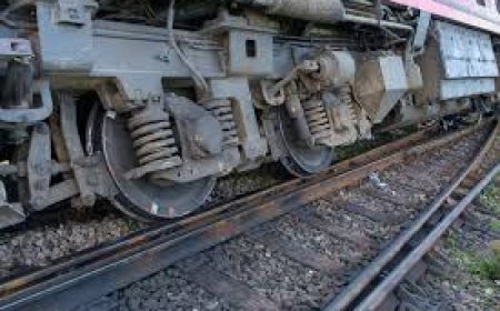 ପୁଣି ଟ୍ରେନ୍ ଟ୍ରାକ୍ରୁ ମିଳିଳା ଲୁହା ରଡ, ଓଲଟାଇବାକୁ ଷଡ଼ଯନ୍ତ୍ର