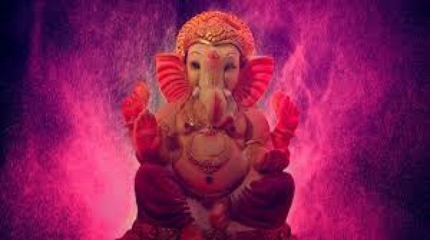 ପୂଜା ପାଉଛନ୍ତି ଗଜାନନ