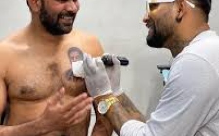 ଭାଇରାଲ ହେଲା ଭିଡିଓ : ଛାତିରେ କଲେ ରତନ ଟାଟାଙ୍କ ଟାଟୁ