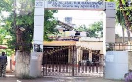 ଜେଲରେ ୱାର୍ଡରଙ୍କୁ ପିଟିଲେ କଏଦୀ