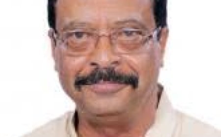 ବାତ୍ୟା କ୍ଷୟକ୍ଷତି ରିପୋର୍ଟ ଦେଲେ  ସୁରେଶ ପୂଜାରୀ