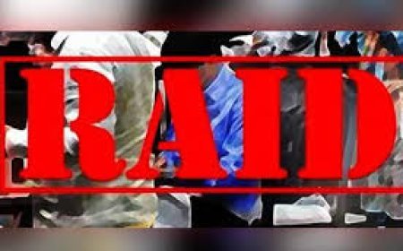 ମଦ ମାଫିଆଙ୍କ ଘରେ ରେଡ୍:  ସ୍କର୍ପିଓ, ୧୪ ବାଇକ୍ ଜବତ