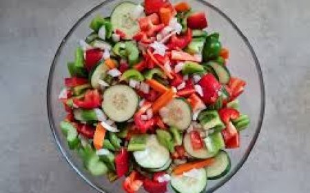  ନିୟମିତ ସାଲାଡ୍ ଖାଆନ୍ତୁ!