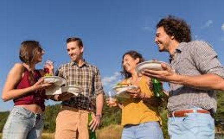 ଠିଆ ହୋଇ ଖାଉଥିଲେ ସାବଧାନ !