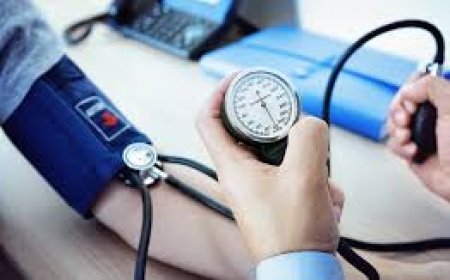 ଏହି ଲକ୍ଷଣ ଦିଏ ଉଚ୍ଚ ରକ୍ତଚାପର ସଙ୍କେତ