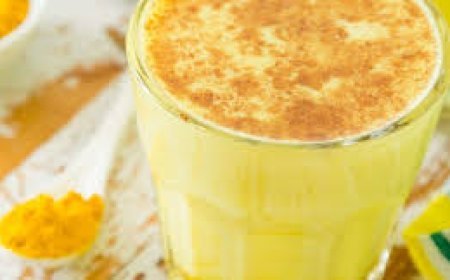 ହଳଦୀ ମିଶା କ୍ଷୀରର ଉପକାରିତା