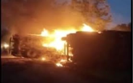 ଦୁର୍ଘଟଣା ଘଟାଇ ହୁହୁ ହୋଇ ଜଳିଗଲା ଟ୍ରକ୍