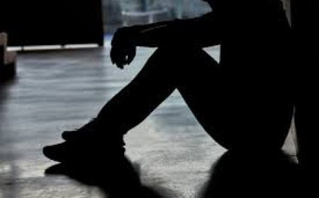 ହଷ୍ଟେଲରୁ ଛାତ୍ରୀଙ୍କ ଝୁଲନ୍ତା ମୃତଦେହ ଉଦ୍ଧାର