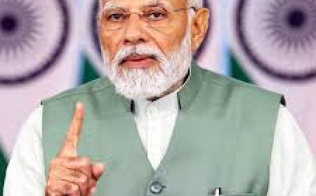 ଅହମଦାବାଦ ରାଲିରେ ନୋ ଫ୍ଲାଇଙ୍ଗ ଜୋନରେ ଉଡିଲା ଡ୍ରୋନ୍, ୩ ଗିରଫ: ମୋଦିଙ୍କ ସୁରକ୍ଷାରେ ତ୍ରୁଟି