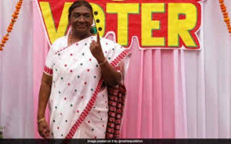 ରାଷ୍ଟ୍ରପତି ଦେଲେ ଭୋଟ : ଦିଲ୍ଲୀ ବିଧାନସଭା ନିର୍ବାଚନ