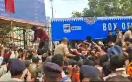 ବାରବାଟୀ ଟିକେଟ କଳାବଜାରୀ: ୫ ଅଟକ