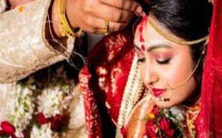 ସ୍ବାମୀଙ୍କ ପାଇଁ ଭାଗ୍ୟଶାଳୀ ହୋଇଥାନ୍ତି ଏମିତି ଗୁଣ ଥିବା ସ୍ତ୍ରୀମାନେ