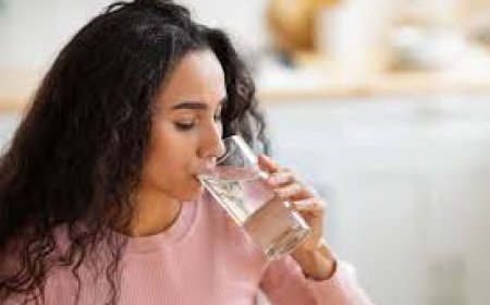 ଓଜନ ଅନୁସାରେ ଆପଣଙ୍କୁ ପ୍ରତିଦିନ କେତେ ପାଣି ପିଇବା ଉଚିତ୍ ?