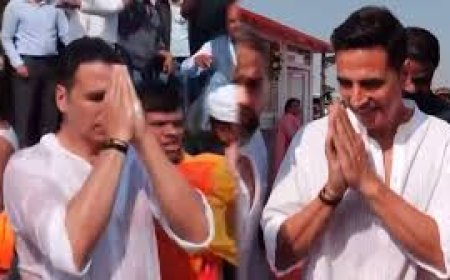 ଖିଲାଡ଼ି ଷ୍ଟାର୍ ଅକ୍ଷୟ କୁମାର ମହାକୁମ୍ଭରେ ବୁଡ଼ ପକାଇଲେ