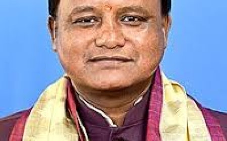 ମୁଖ୍ୟମନ୍ତ୍ରୀଙ୍କ ତାଗିଦ :  ପଛୁଆ ଅଞ୍ଚଳ ଚିହ୍ନଟ କରି କାମ କରନ୍ତୁ ଜିଲ୍ଲାପାଳ