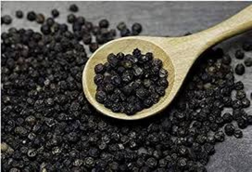 ଗୋଲମରିଚ ପେଟ କମାଏ