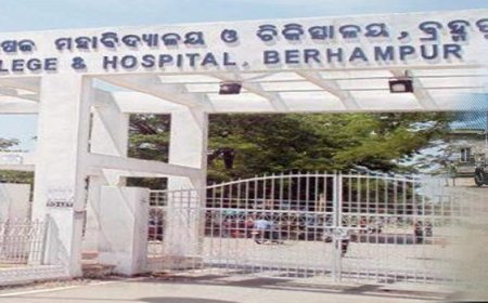 ବିଷ ପିଇ ଜୀବନ ହାରିଲେ ପରିବାରର ୩ ଜଣ