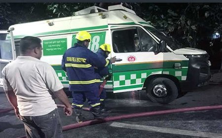 ଆମ୍ବୁଲାନ୍ସରେ ଲାଗିଲା ନିଆଁ : ରୋଗୀ ସୁରକ୍ଷିତ