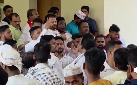 ପାଣ୍ଡିଆନ ଗୋ ବ୍ୟାକ ନାରାରେ କମ୍ପିଲା ନବୀନ ନିବାସ  : ଗର୍ଜିଲେ ମୁନ୍ନାଙ୍କ ସମର୍ଥକ