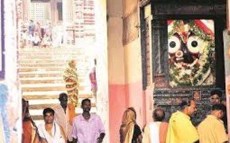 ଦିଅଁଙ୍କୁ ଲାଗି ହେଲା ଫୁଲୁରୀ ତେଲ