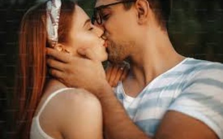 ଚୁମ୍ବନ ଦ୍ୱାରା ବ୍ୟାପିପାରେ କ୍ୟାନସର?